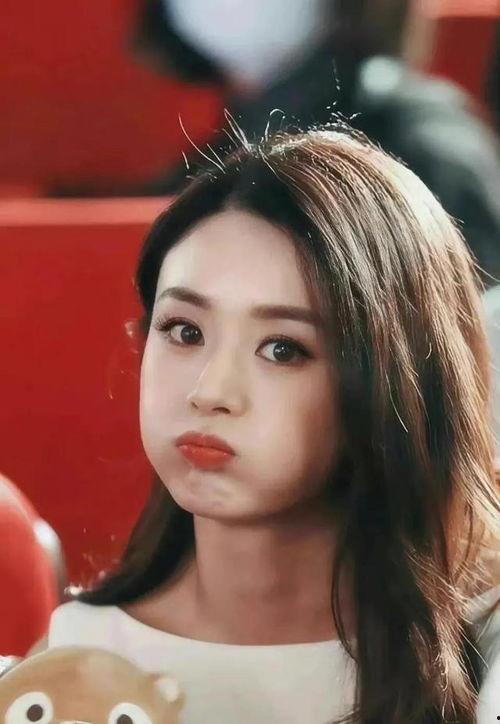 娱乐圈吃瓜中国女明星,揭秘中国女明星的吃瓜盛宴